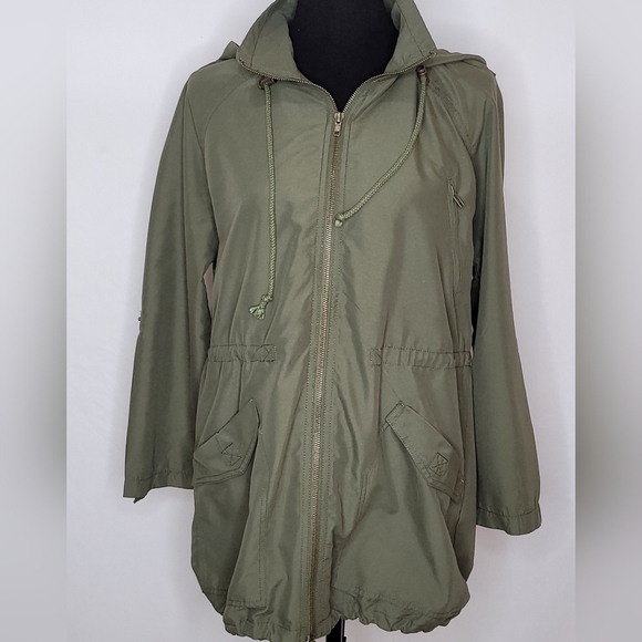 Love Culture Green Full Zip Hooded Roll Tab Sleeve Lightweight Jacket - Size S - Picture 1 of 12